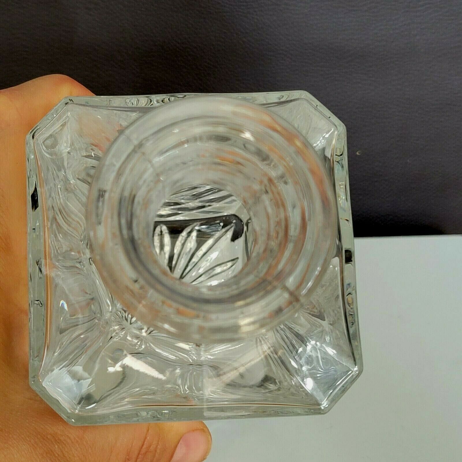 Whisky decanter square bottle in molded crystal