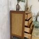 Commode aux pieds compas