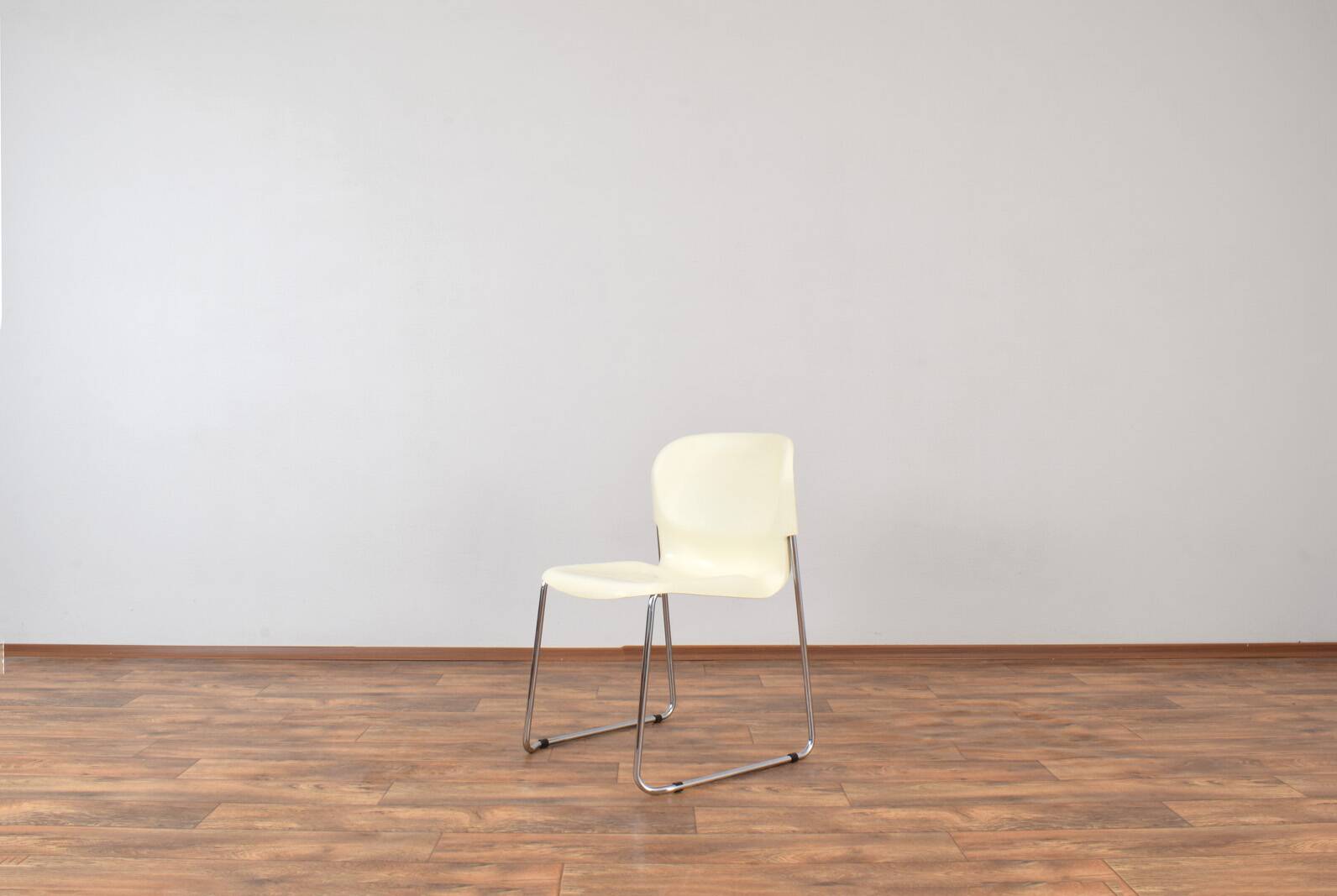 SM400K White Swing Chair by Gerd Lange for Drabert, Set of 4, 1980s