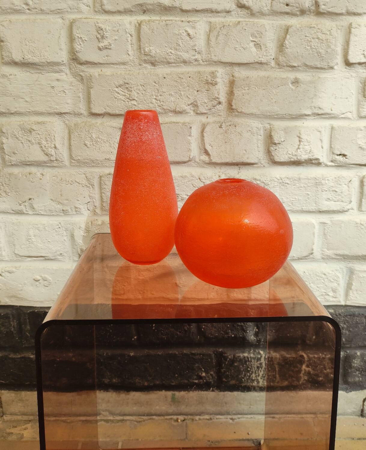 Pair of Murano vases by Seguso - Vintage Corroso glass in orange.