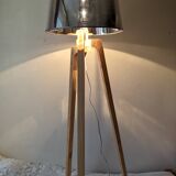ash tripod lamp and lampshade silver-effect transparent appearance once the lamp is turned on