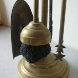 Former servant 4 chimney tools pine cone clamp rooster paw in bronze/brass