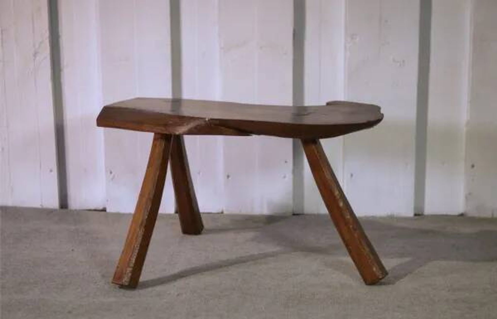 Tabouret brutaliste en chêne 1960’s
