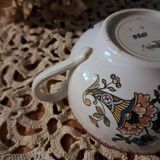 Lunch or chocolate cup with its earthenware saucer from Sarreguemines 1928 cornucopia