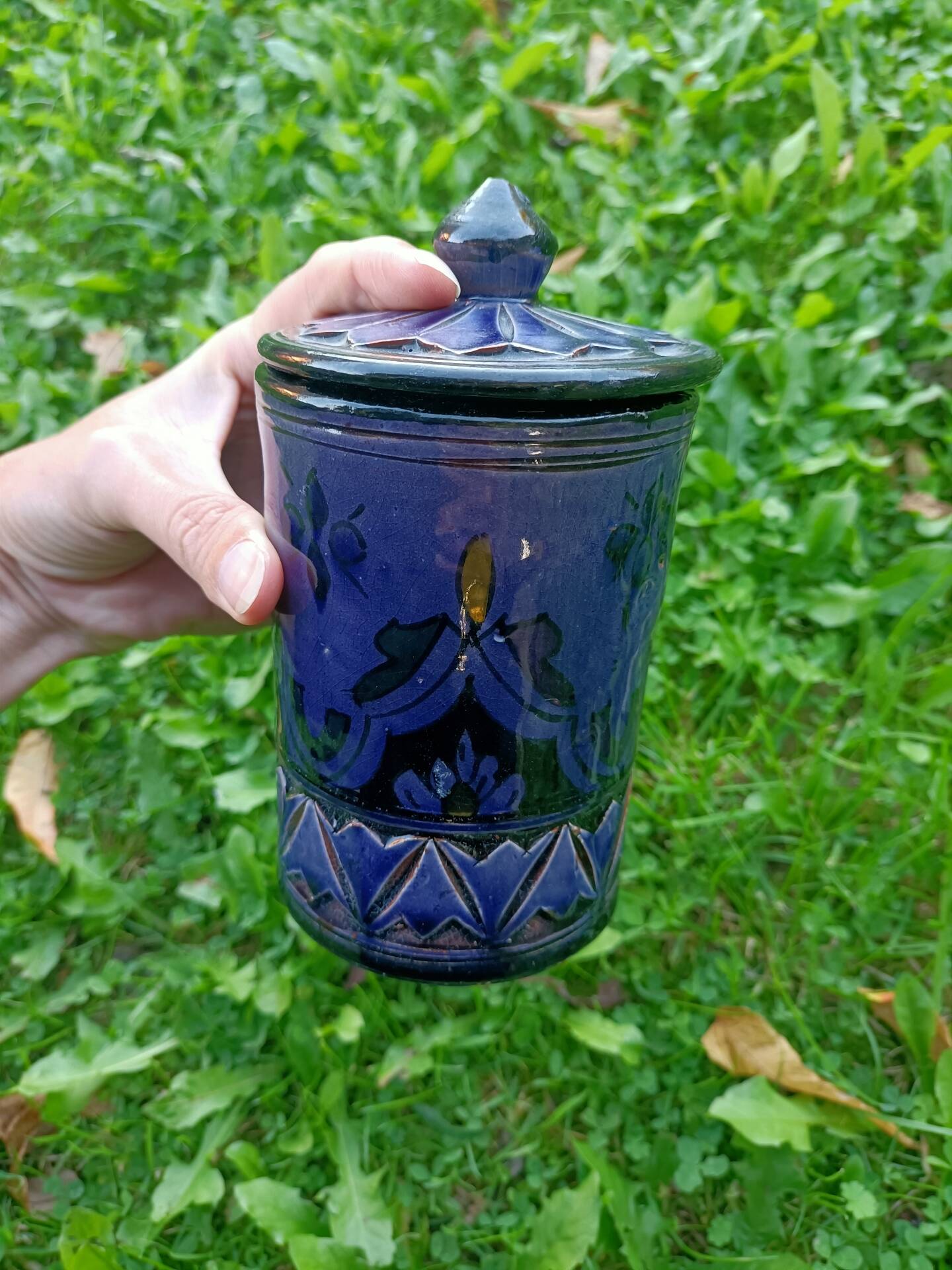 Decorative storage box