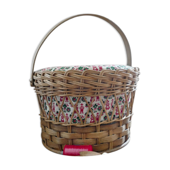 Sewing basket