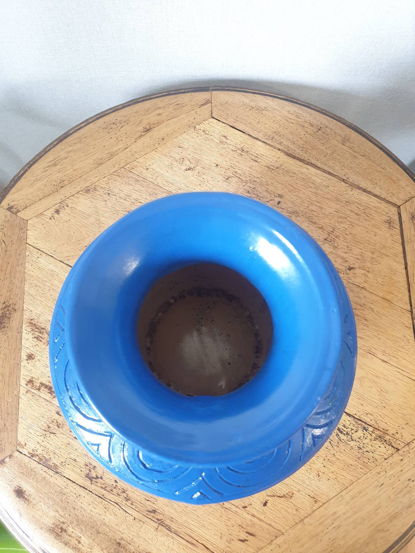 Majorelle blue Medicis-type vase
