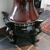 Red lacquer vase with mother-of-pearl inlay