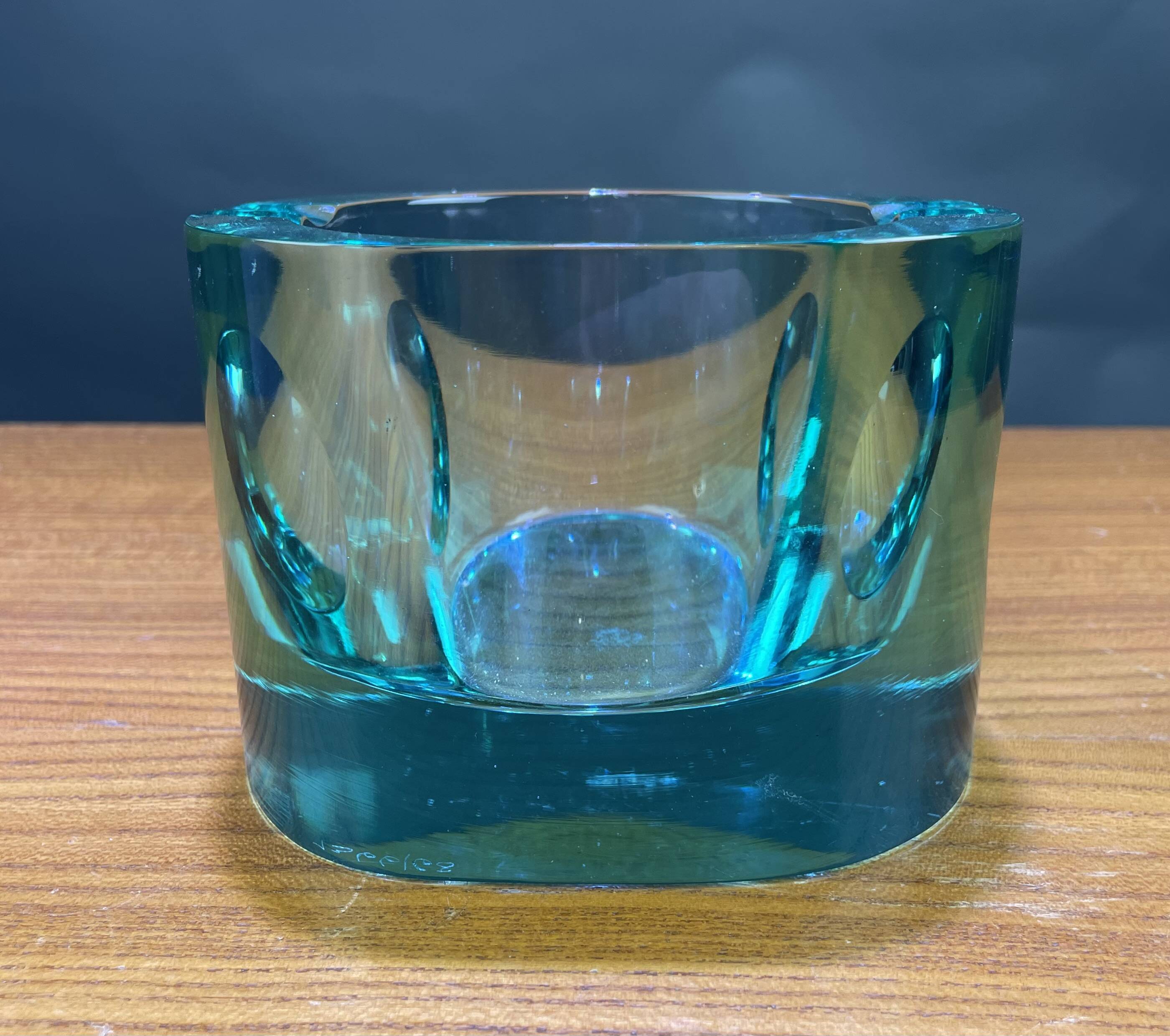 Glass ashtray or trinket tray
