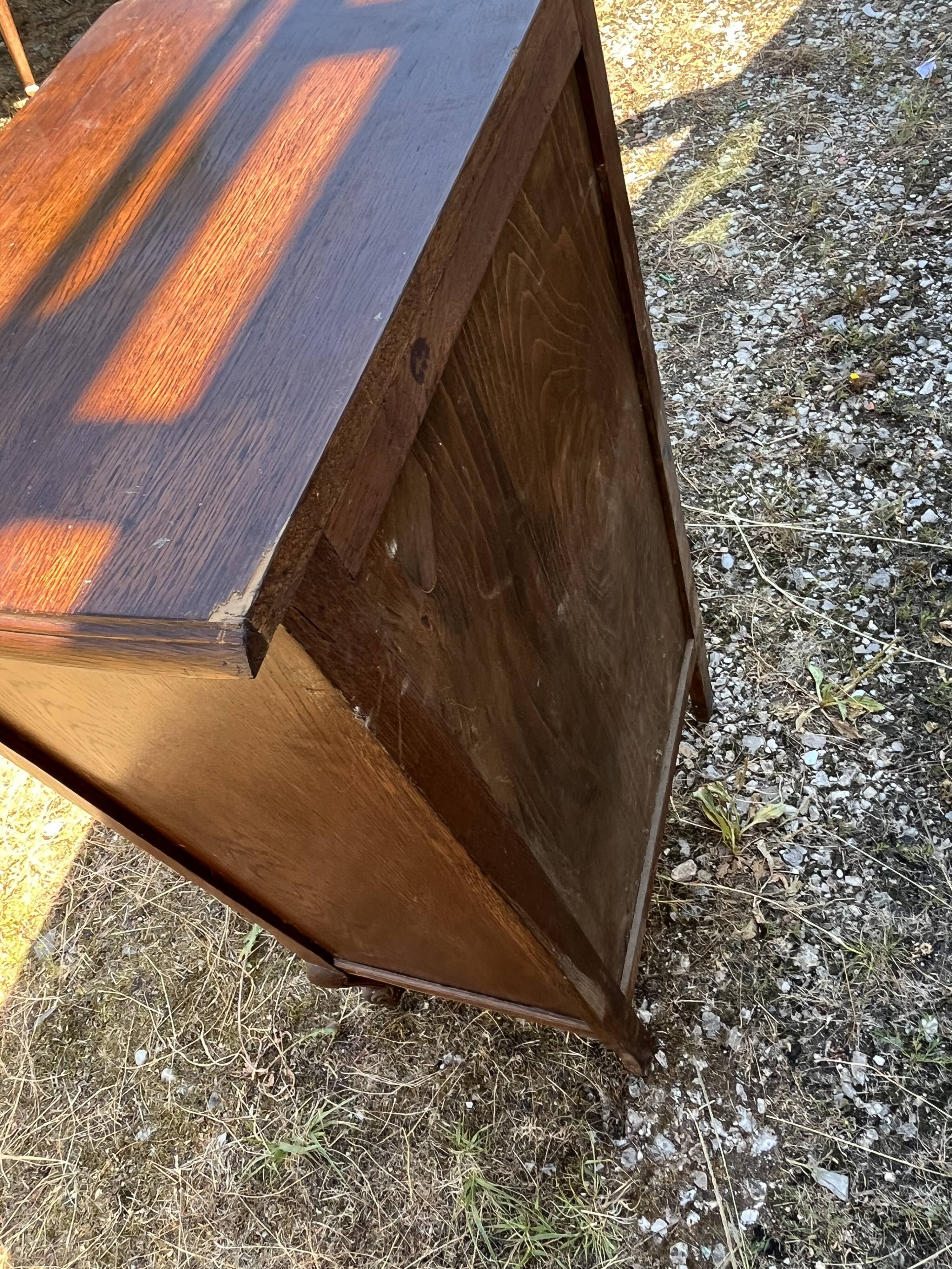 Louis XV style ragpicker