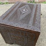 Small orientalist wooden chest shirazi india persia