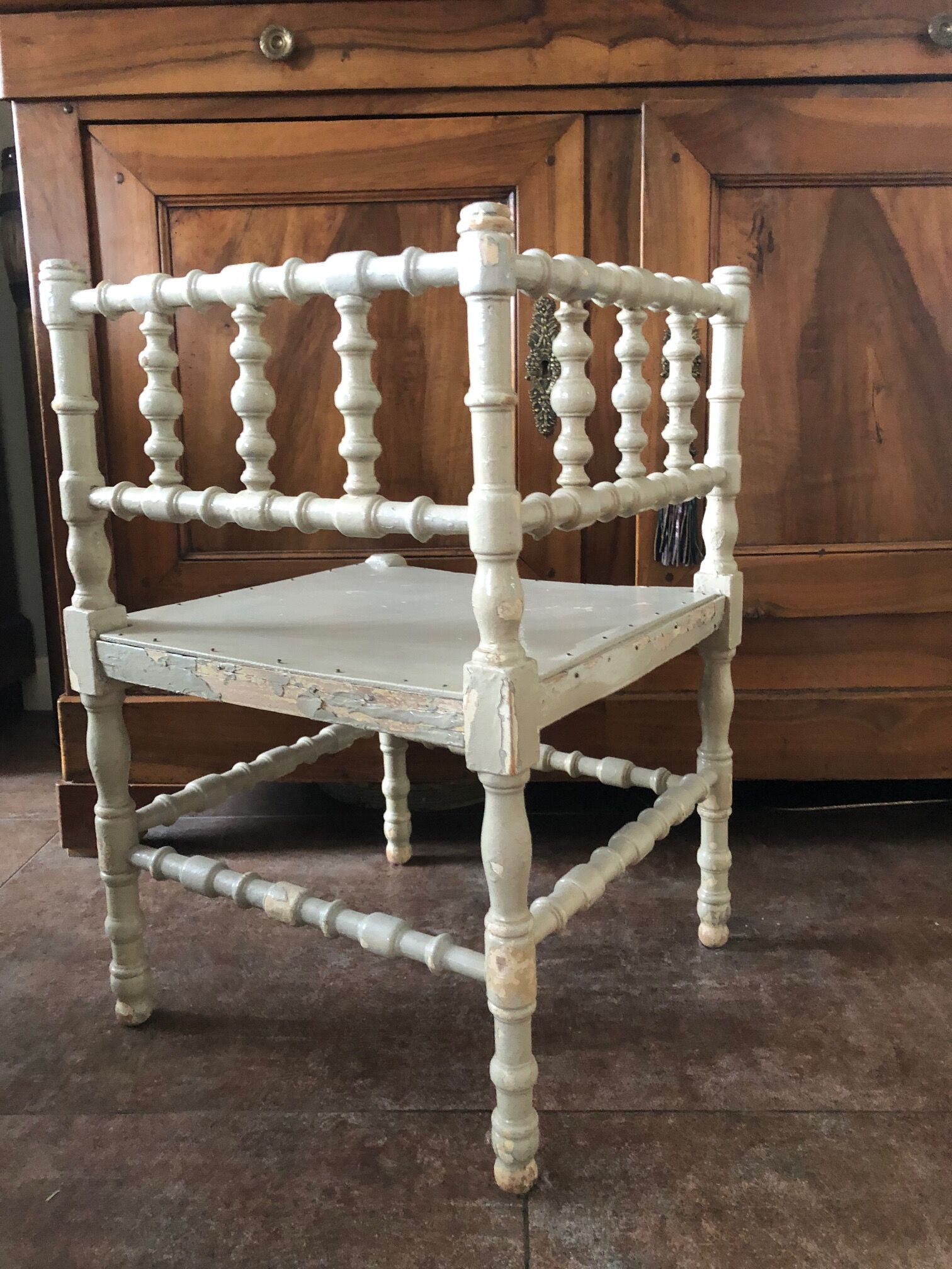 Vintage corner chair