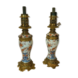 Paire de lampe en porcelaine de chine piétement en bronze ciselé XIX siècle