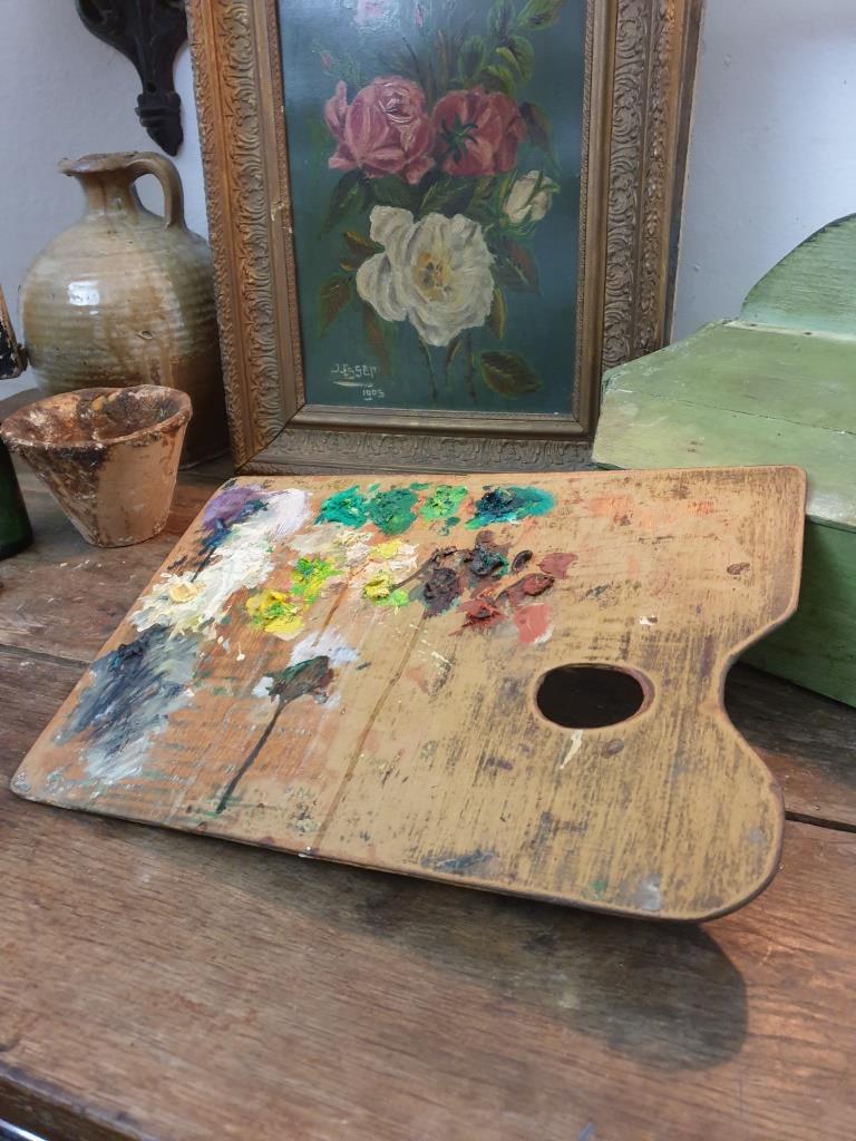 Ancient painter's palette