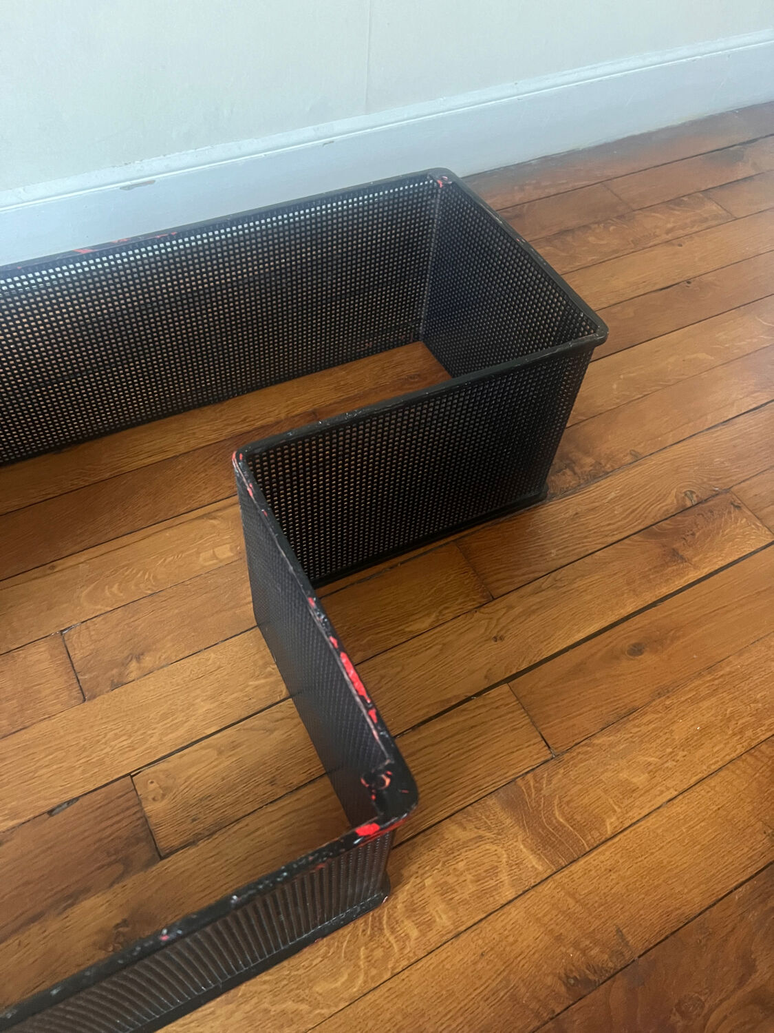 Dedal shelf, maze, Mathieu MATEGOT, original black