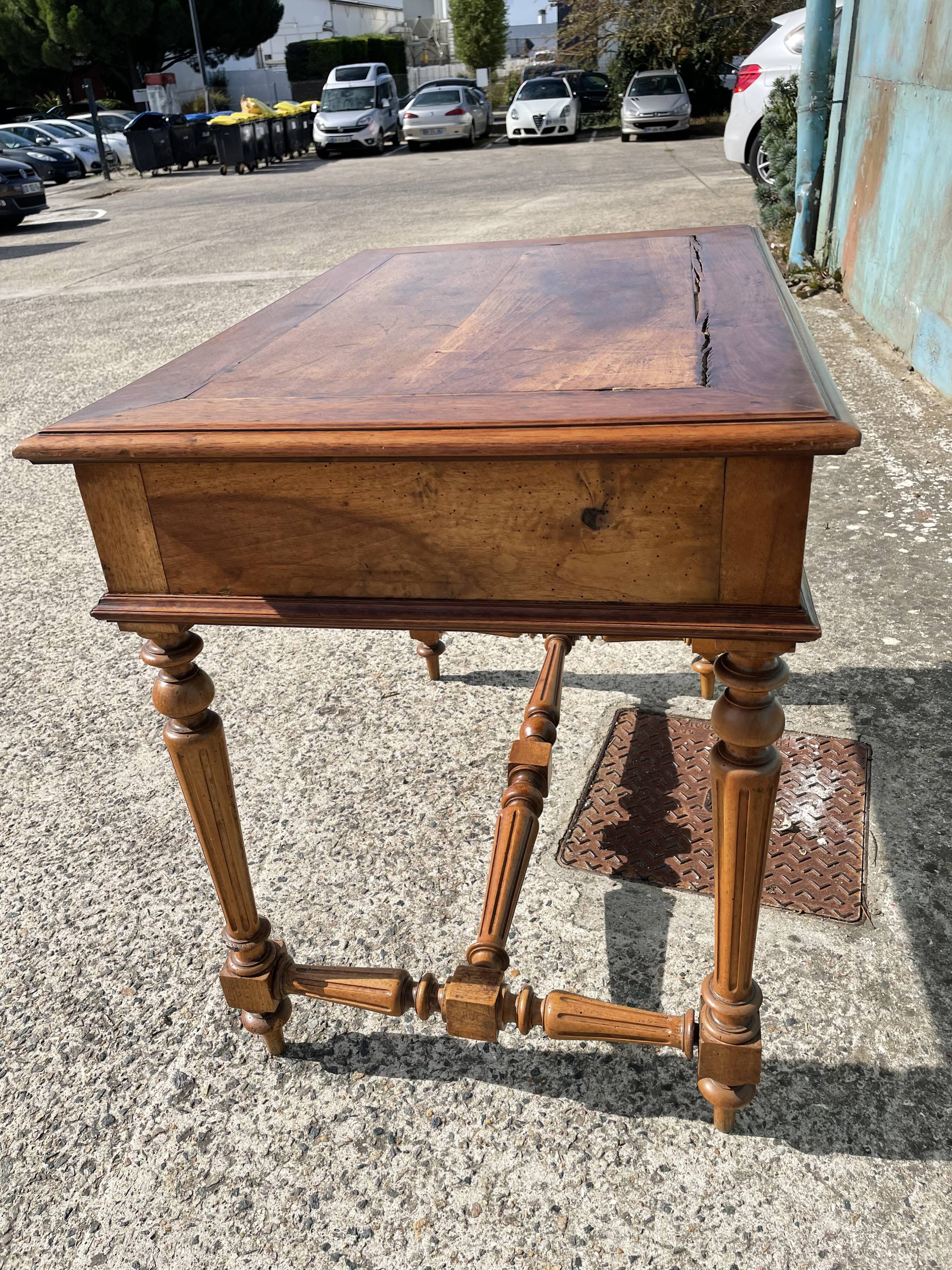 Kitchen table office