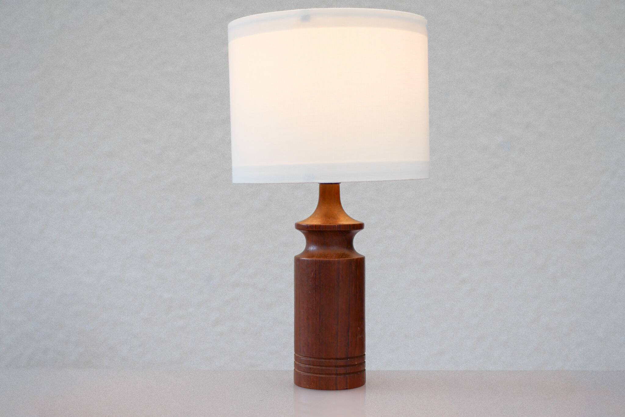 Grandes lampes de table danoises en teck des années 50, ensemble de 2