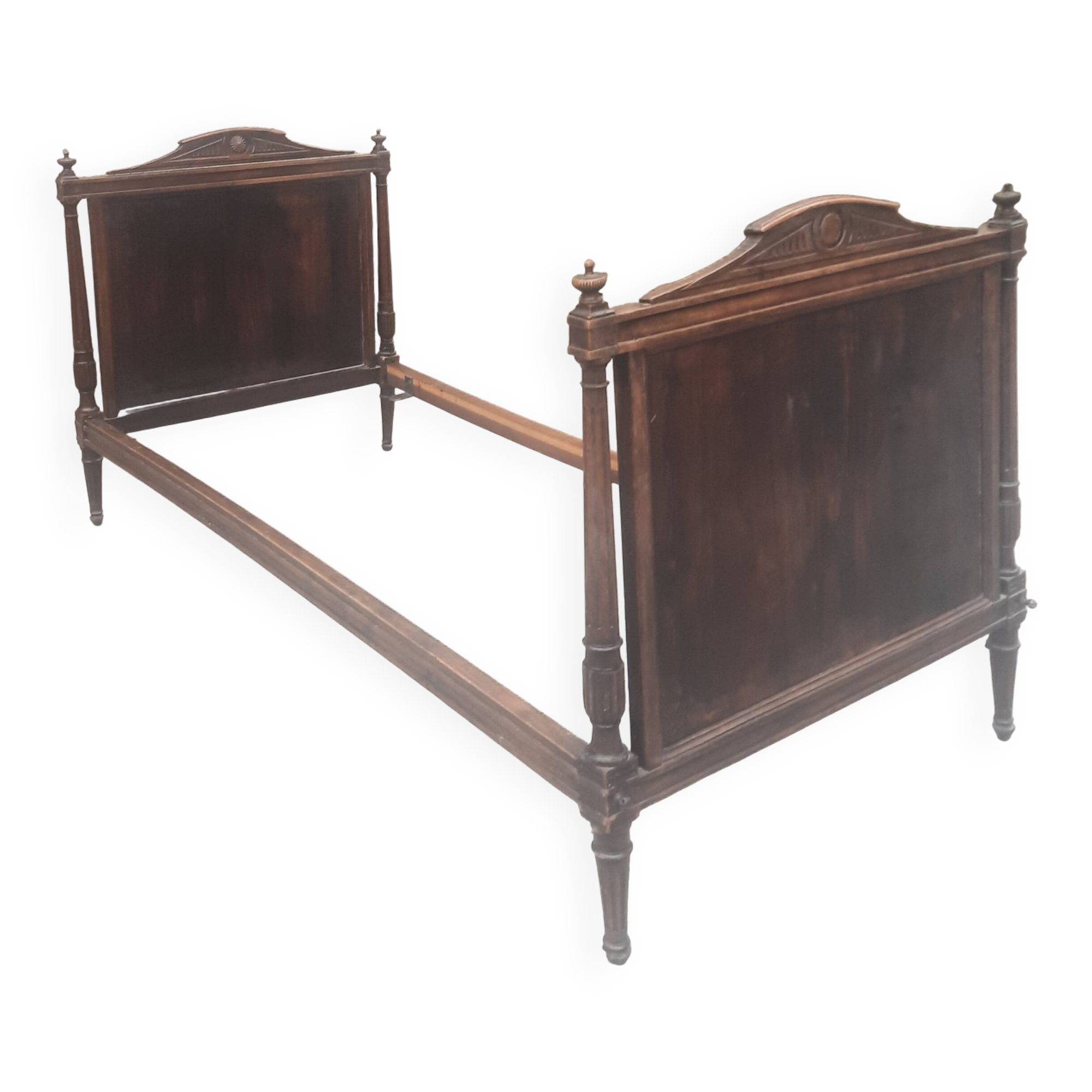 Lit Louis XVI en bois naturel