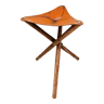 Foldable tripod stool