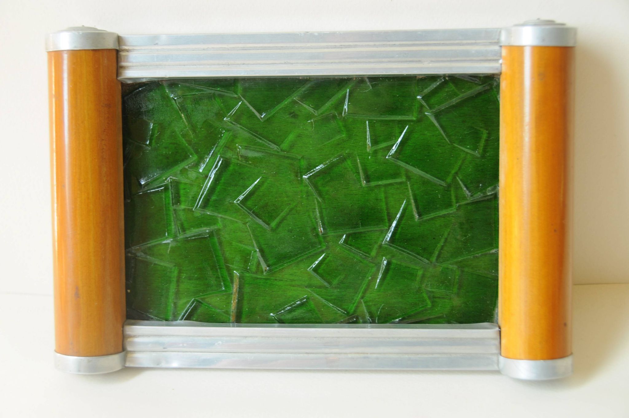Original Art Deco vintage design plateau in green glass, wood and aluminium.
