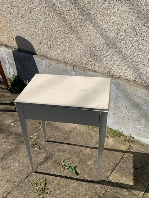 Bureau pupitre table d'appoint en bois peint vintage