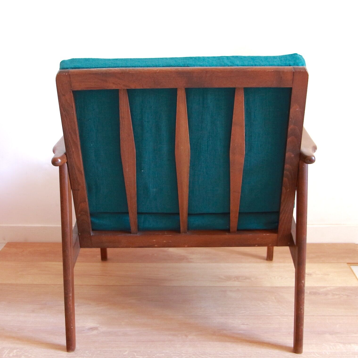 Scandinavian armchair in teak