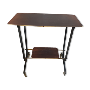 Table d'appoint en formica