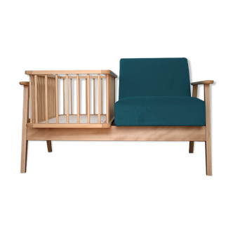 Green cradle chair