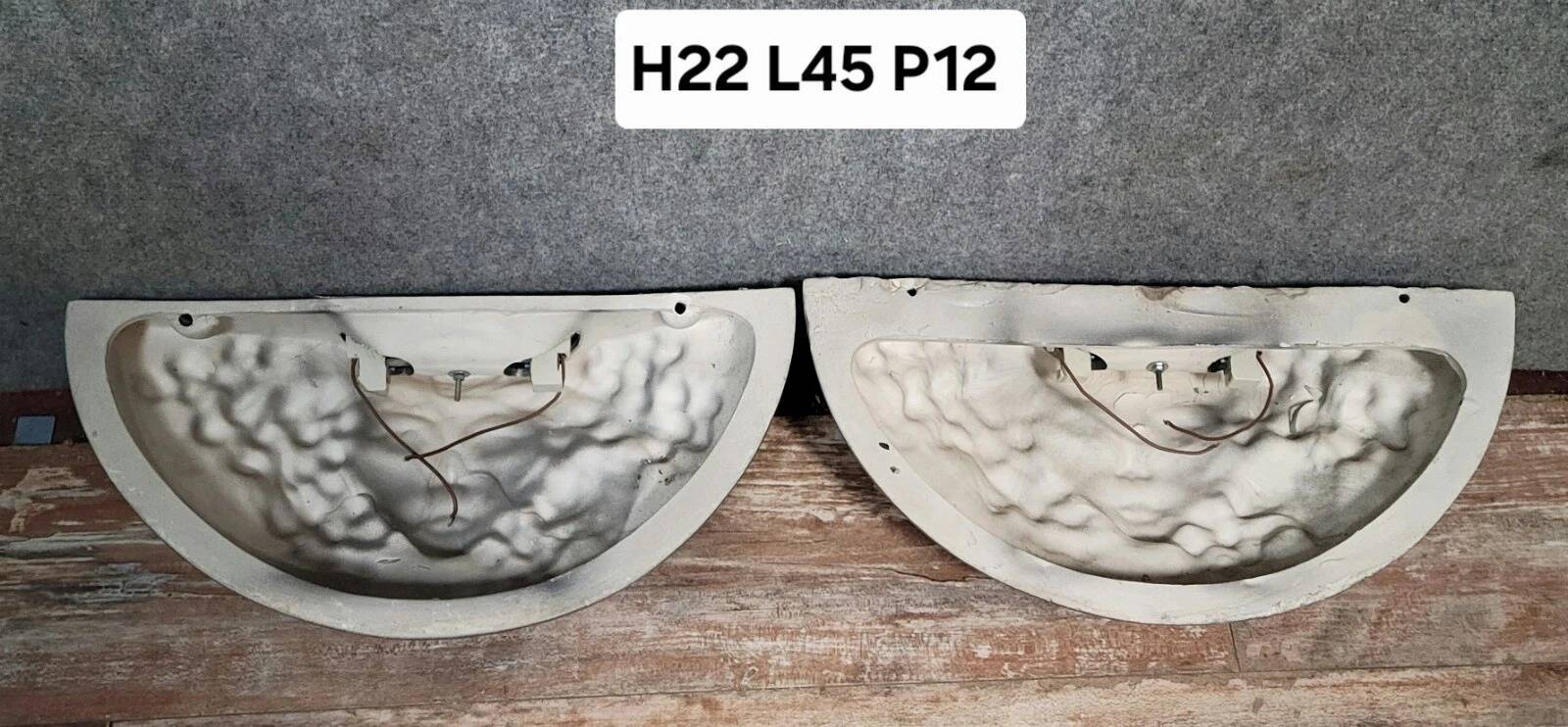 Pair of Art Deco style wall sconces in silvered plaster