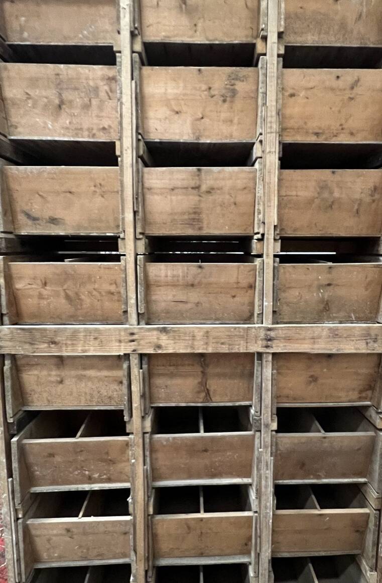 Craft furniture / drawer unit