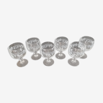 Set of 6 wine glasses on feet decoration grapes and vine shoot