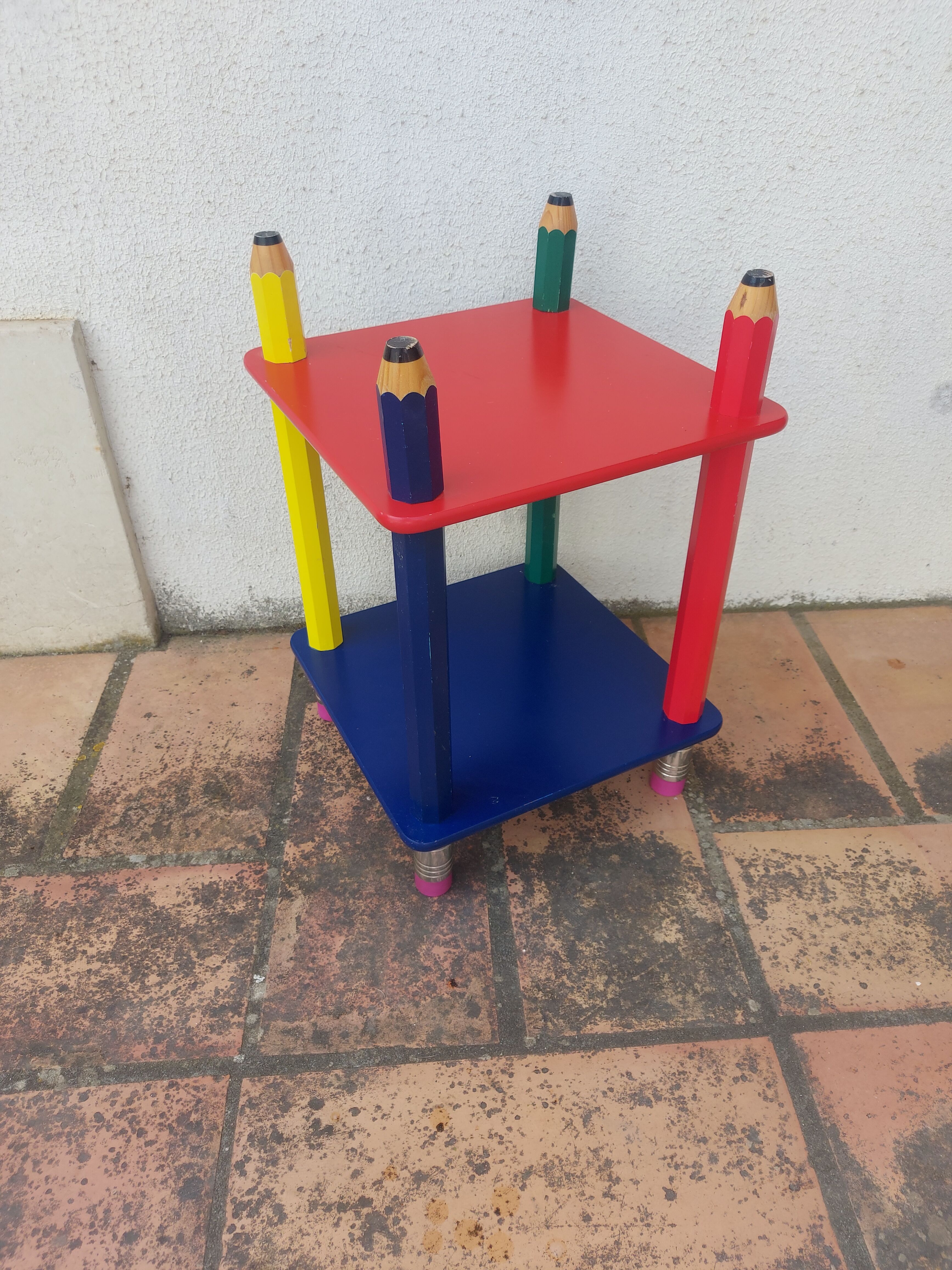 Pencil coffee table, design Pierre Sala
