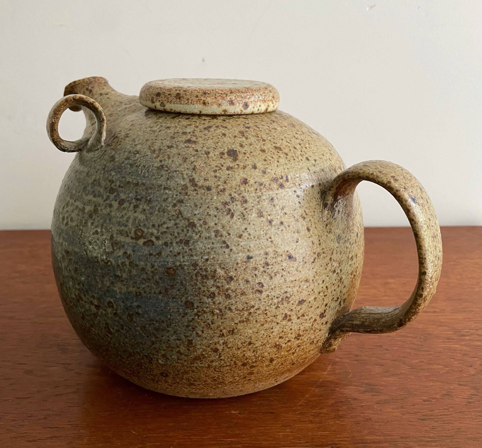 Rare ceramic tea pot (Unica) by Arne Bang, Denmark, 1950s