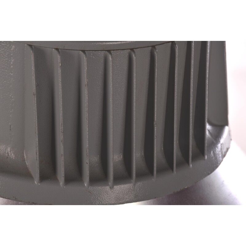 Aluminum industrial lamp