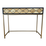 Diamond console