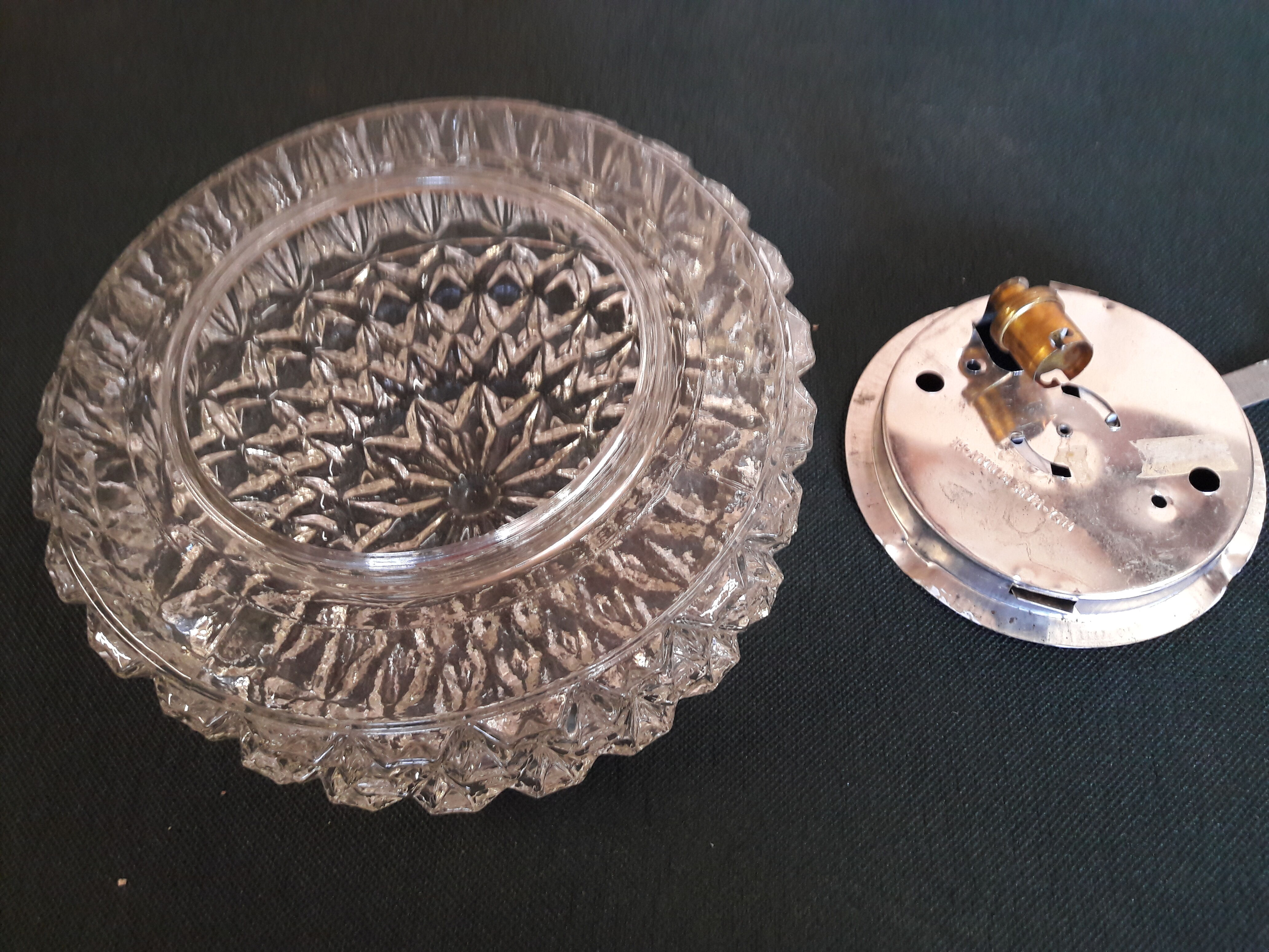 Round glass ceiling lamp