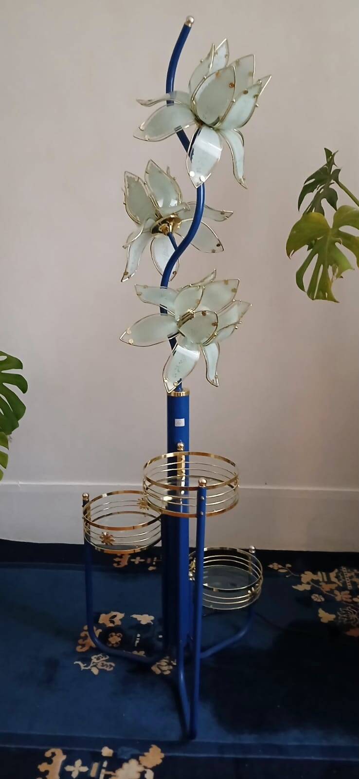 Vintage hollywood regency lotus lamp blue