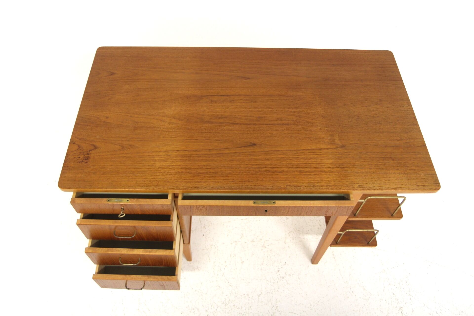 Bureau scandinave en teck, Suède, 1960