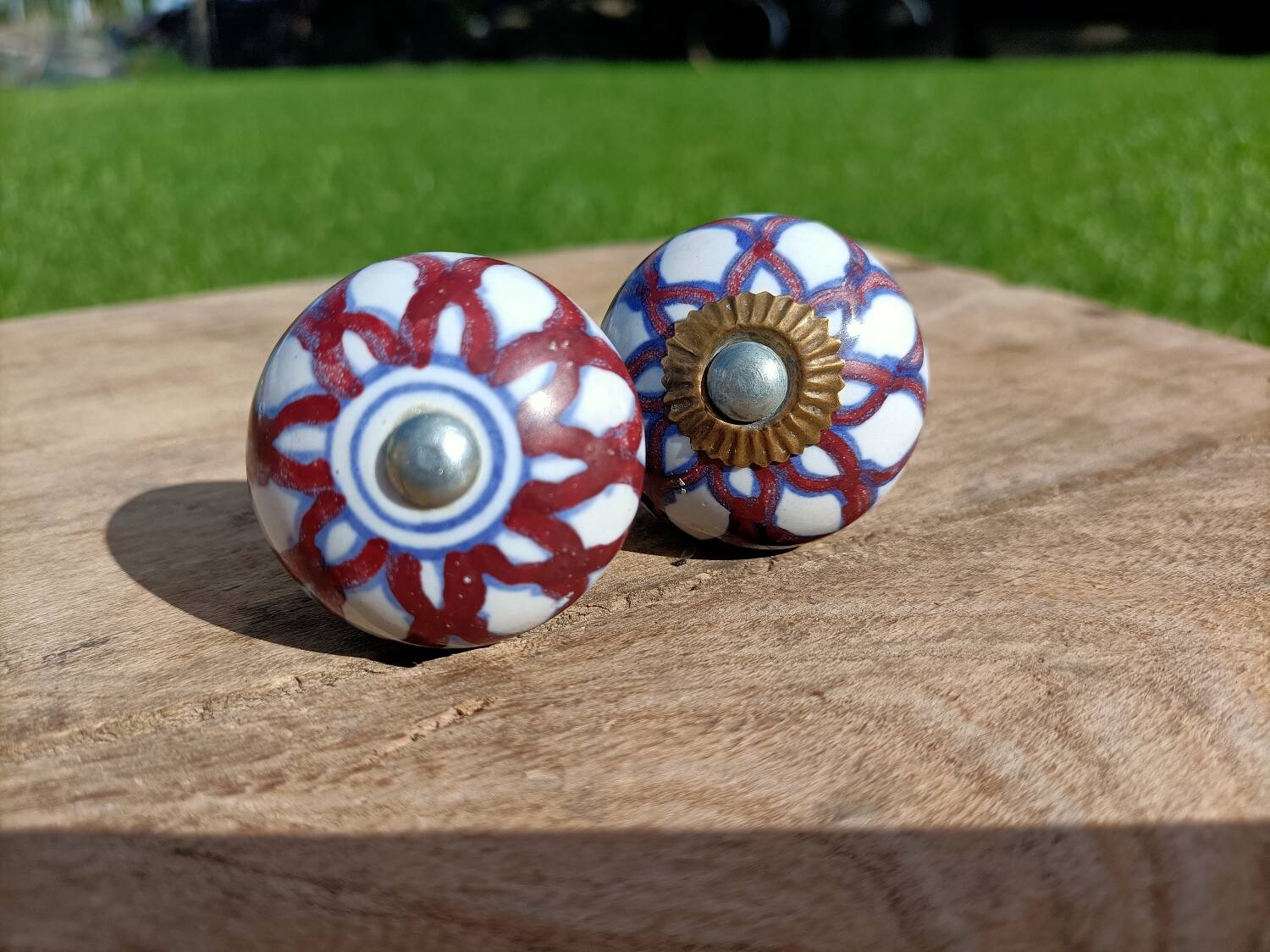Genuine stoneware door knobs