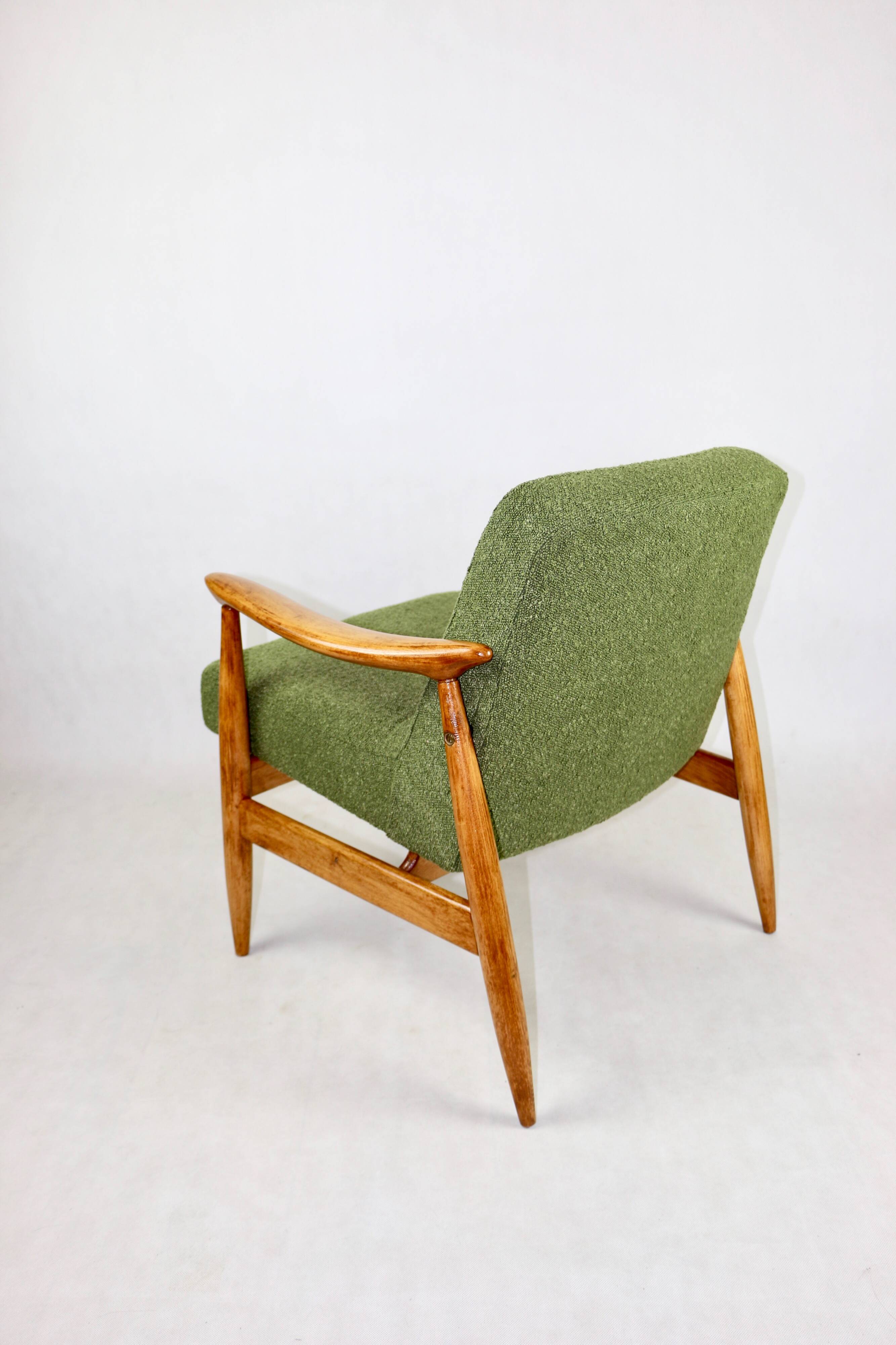 Vintage armchair GFM 300-202 design J.Kedziorek Loft 70s green boucle - 2 pieces available