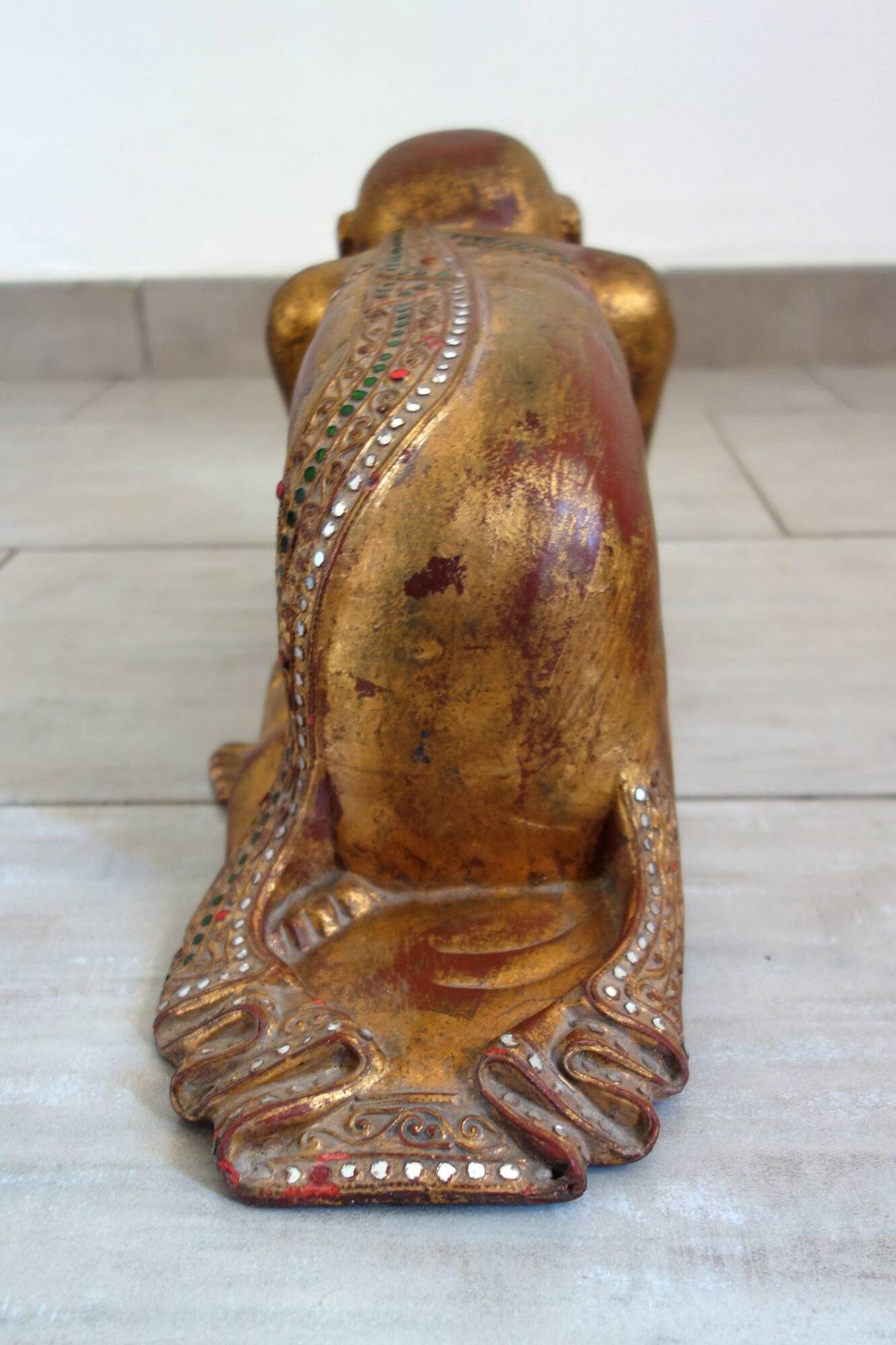 Statue Moine bouddhiste Birman en prière, XIXe siècle