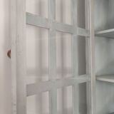 2-part display cabinet