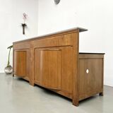 Large trading counter from the 80s
