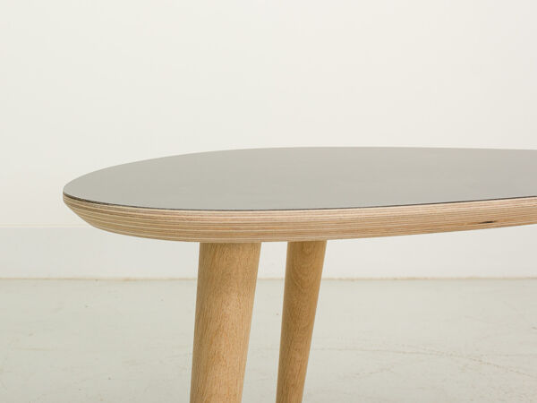 Table basse format classique gris cendré (60x40cm)