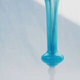 Vase soliflore opaline bleu vintage