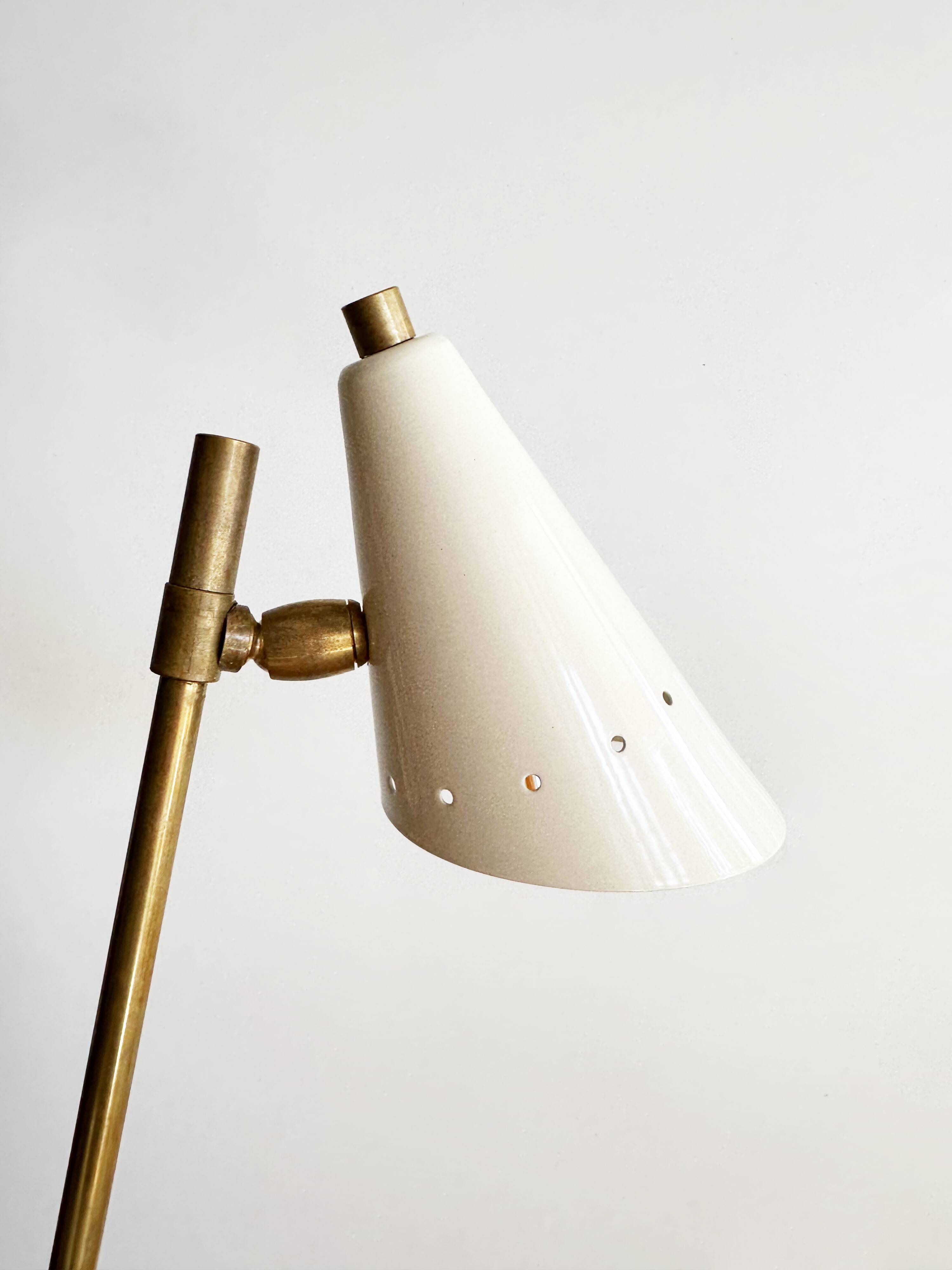 Italian three-headed brass lamp, 1950s design