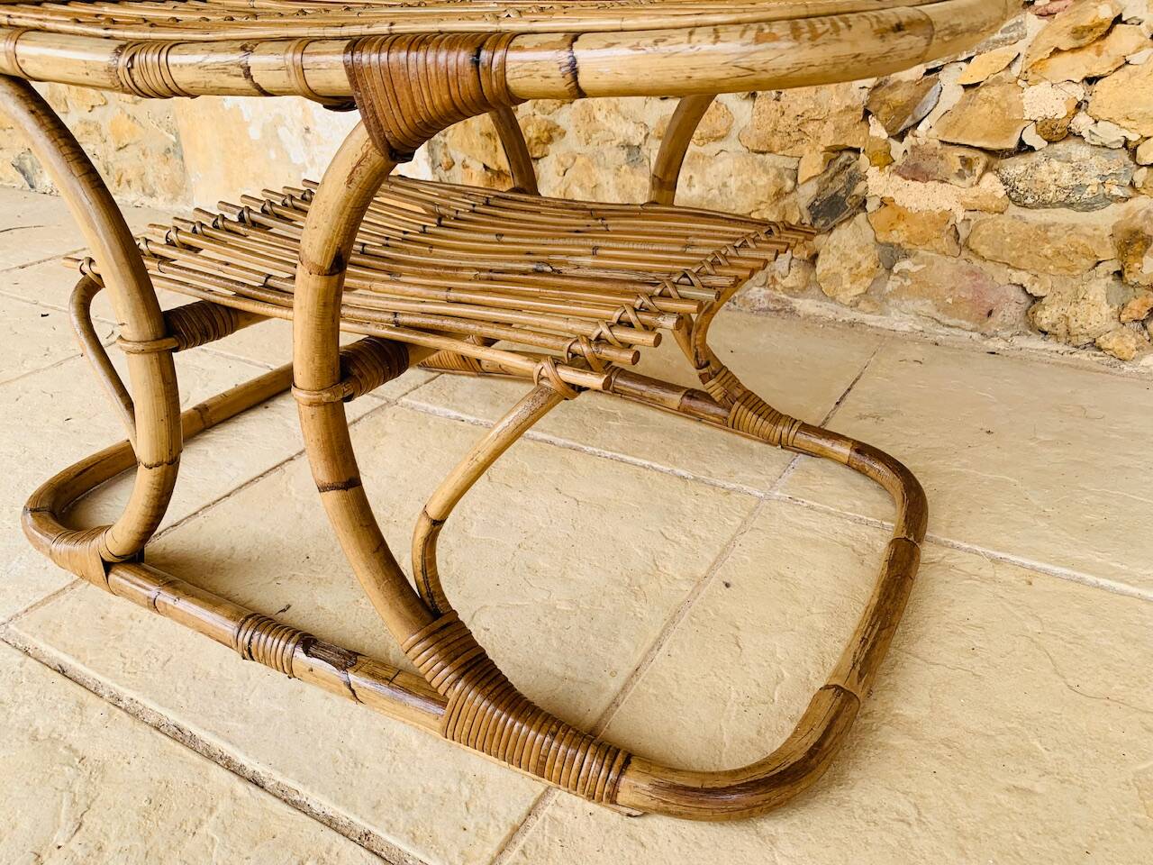 Table basse vintage en bambou et rotin dans le goût de Tito Agnoli, circa 1960