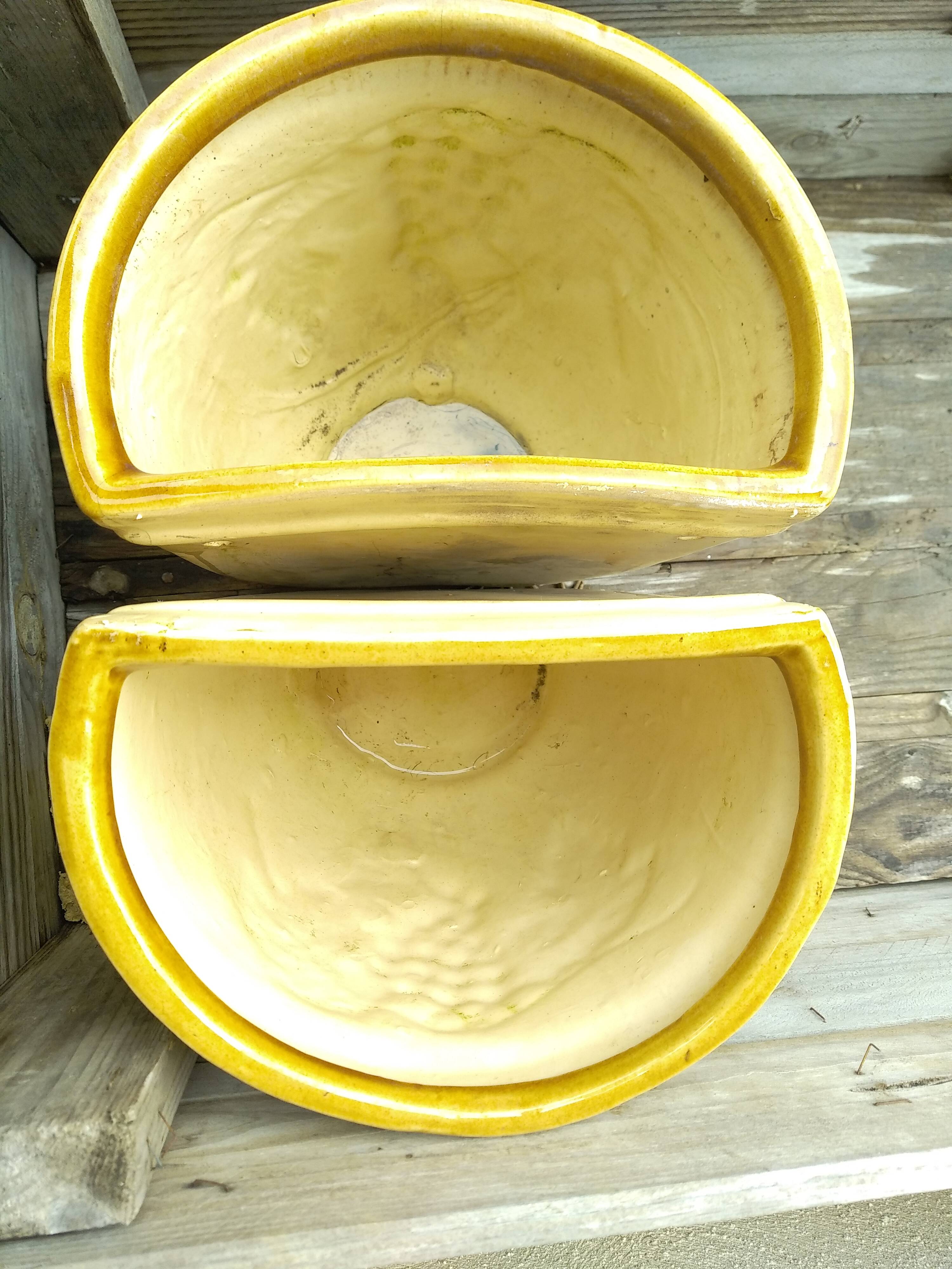 Pair of wall-mounted planters/flower pots