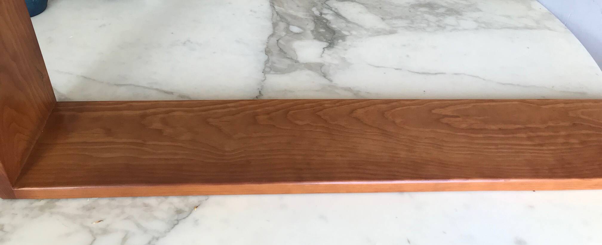 Wall shelf in elm, 1980s