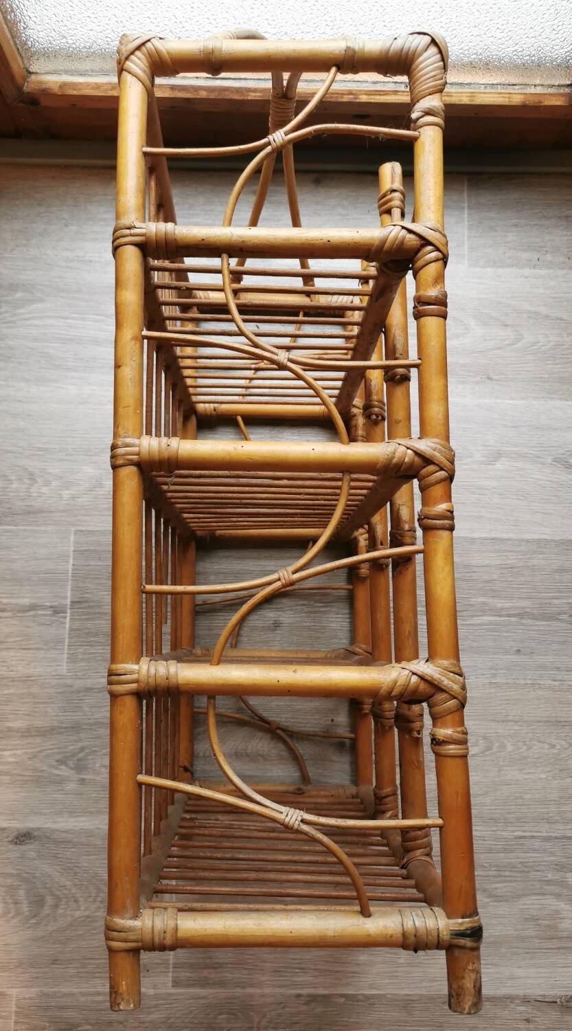 Wicker rattan shelf